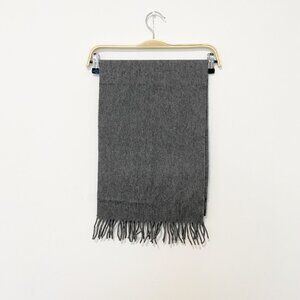 Begg of Ayr Gray Wool Fringe Scarf